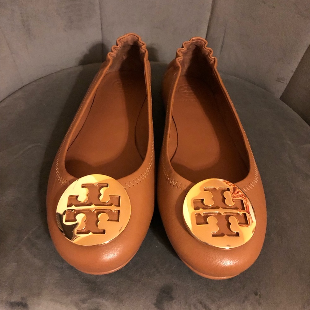 New Tory Burch Minnie Travel Ballet Tan /Gold 7.5